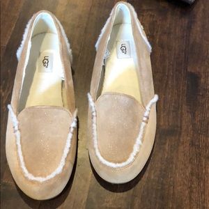 Basically New Ugg Hailey Loafers / slippers